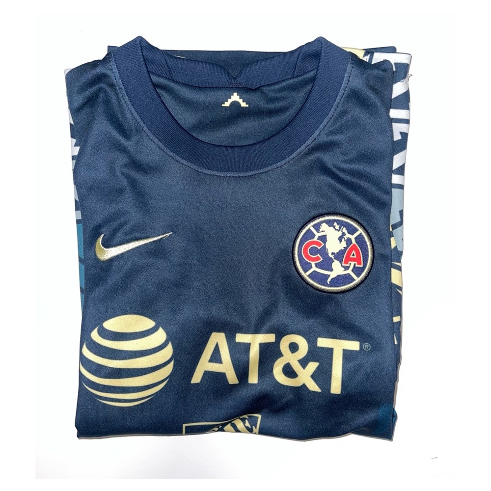 NIKE Club america boys jersey size L